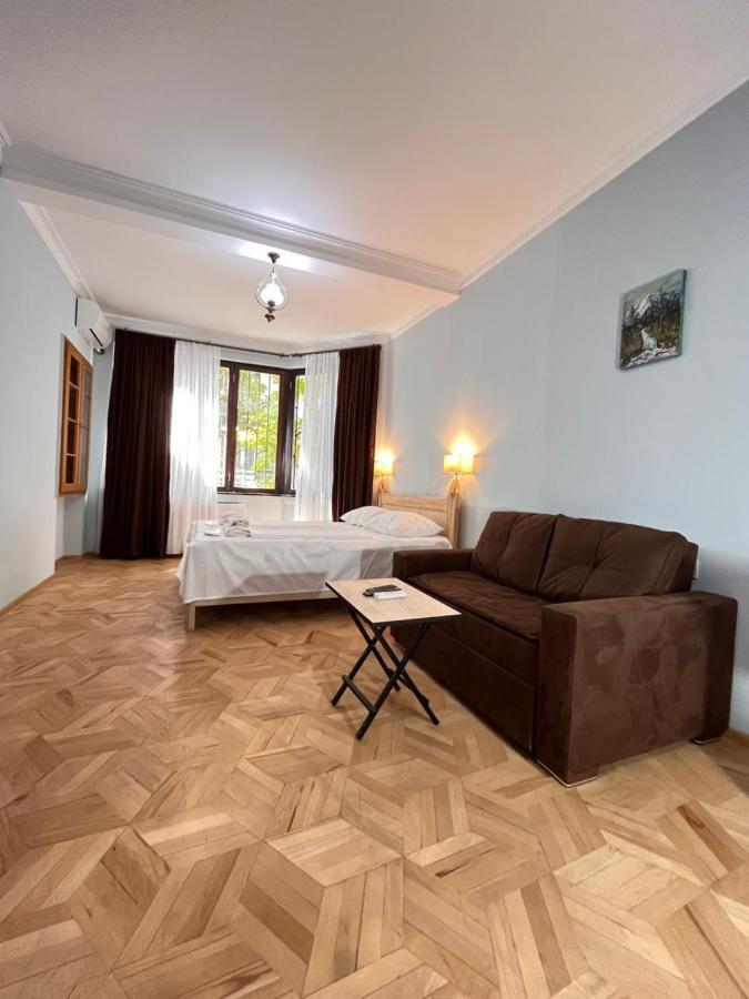 City Center Apartment Tbilisi Luaran gambar